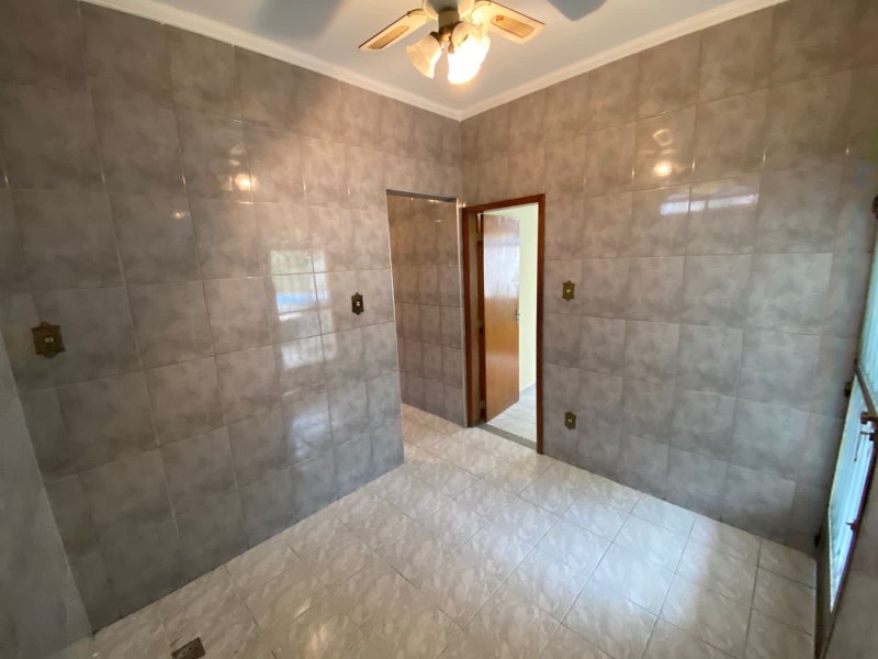 Casa à venda Bangu com 380m² e 4 quartos por R$ 65.000.000 - 1972110188-191fe519-0db6-4100-96be-e7d66e1c903c.jpeg