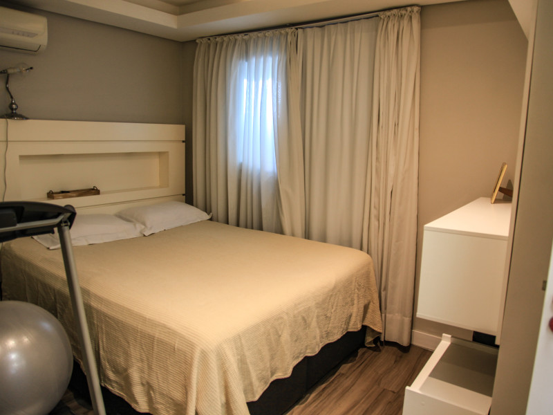 Casa à venda Jardim Botânico com 284m² e 4 quartos por R$ 1.880.000 - img-4005.jpg