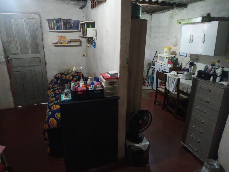 Casa à venda Jardim Ipê com 75m² e 1 quarto por R$ 65.000 - 180404934-img-20220319-wa0026.jpg