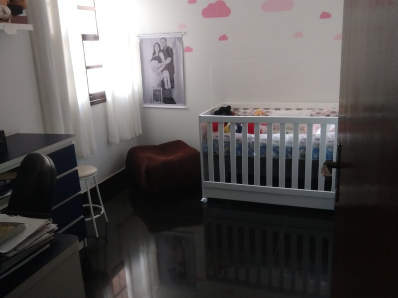 Casa à venda Jardim Santo Ignacio com 198m² e 3 quartos por R$ 800.000 - 336282433-img-20220322-113732367.jpg