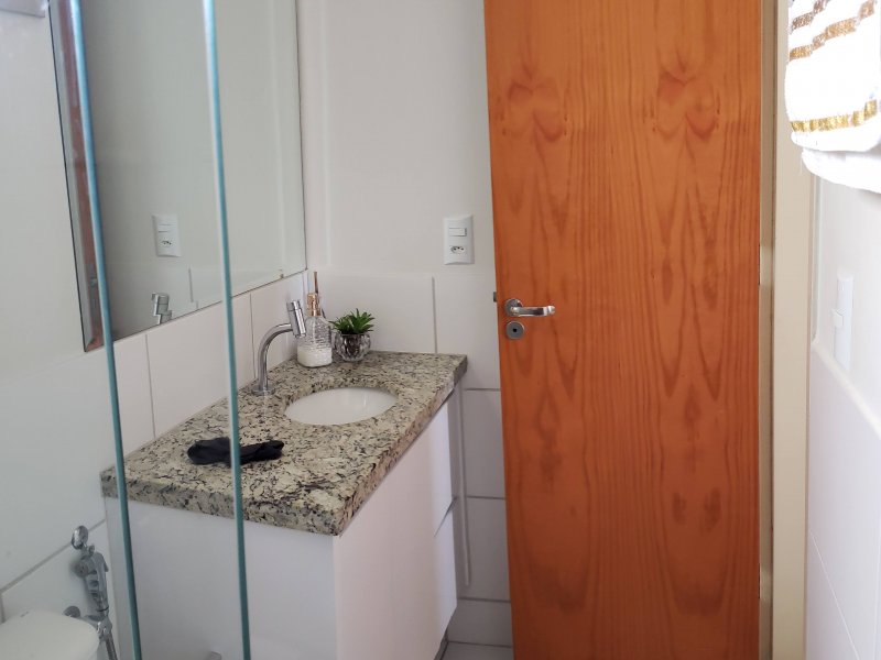 Apartamento à venda Vila Adélia com 66m² e 3 quartos por R$ 340.000 - 1126343707-banheiro-suite.jpg