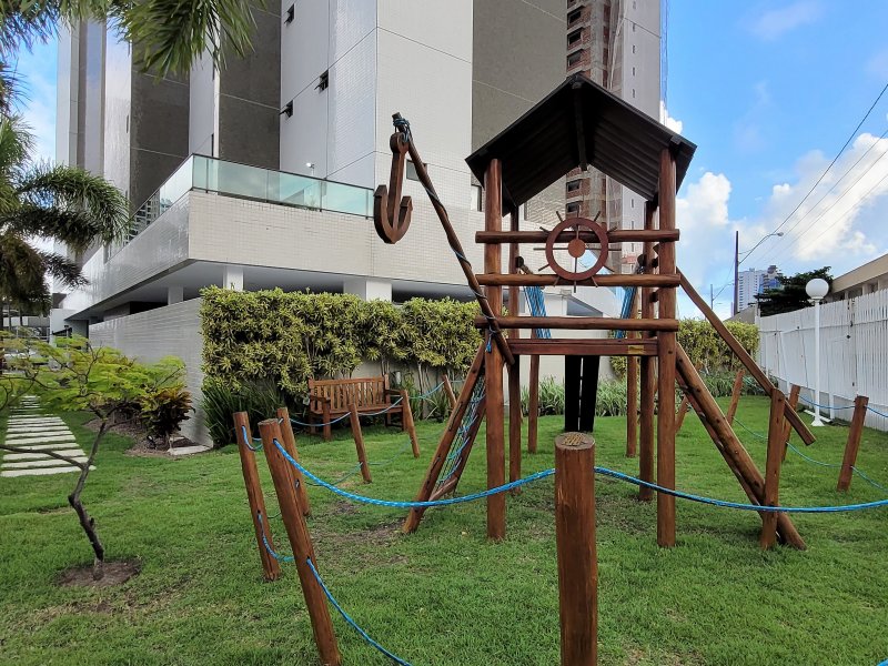 Apartamento à venda Brisamar com 127m² e 4 quartos por R$ 870.000 - 548241751-20211214-060357.jpg