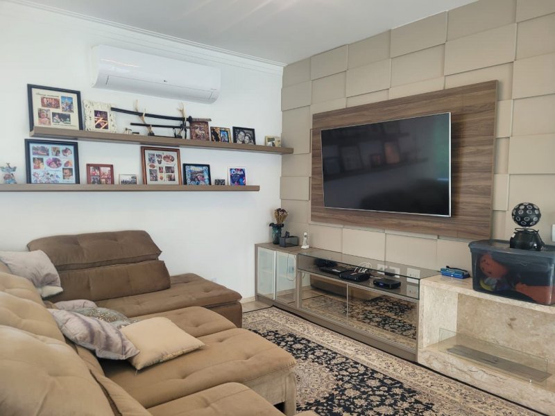 Casa de condomínio à venda Jardim do Golf I com 298m² e 3 quartos por R$ 1.980.000 - 111910320-82b57c5f-f7f1-42b6-99fc-508b822664b9.jpeg