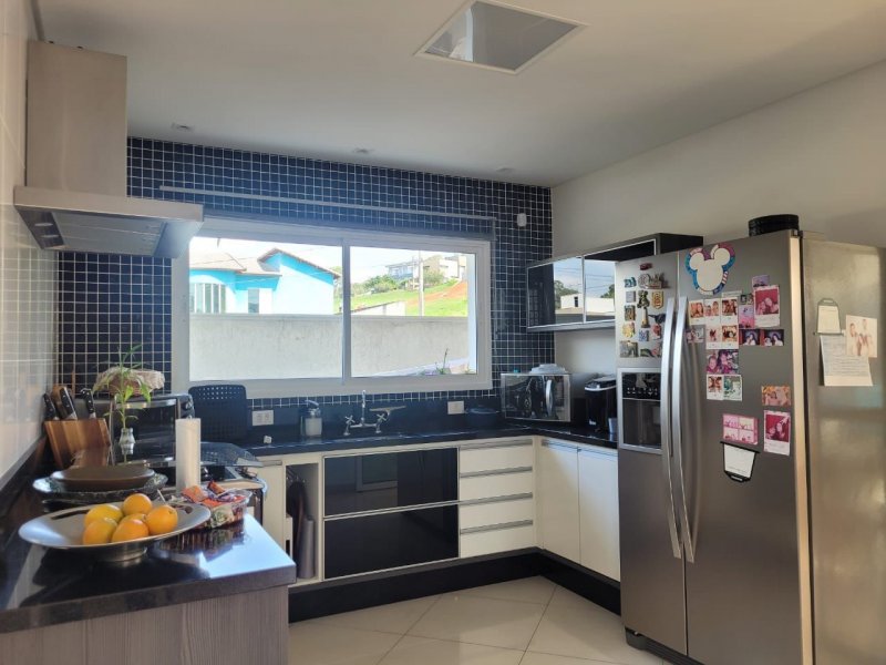 Casa de condomínio à venda Jardim do Golf I com 298m² e 3 quartos por R$ 1.980.000 - 1546078311-abb5d128-0937-41fe-adac-b7bcc7cd98fc.jpeg