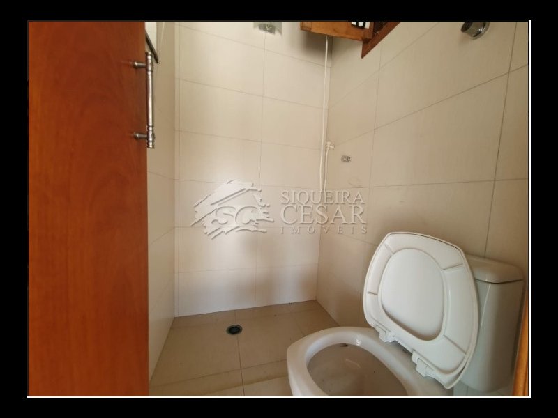 Casa de condomínio à venda Vila Guiomar com 230m² e 3 quartos por R$ 850.000 - 1085485043-banheiro-terraco.jpg