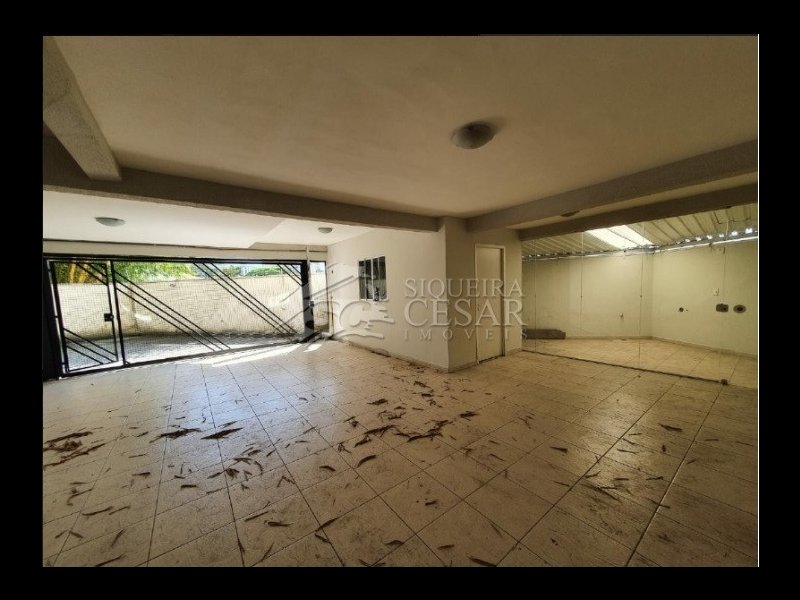 Casa de condomínio à venda Vila Guiomar com 230m² e 3 quartos por R$ 850.000 - 617549962-garagem.jpg