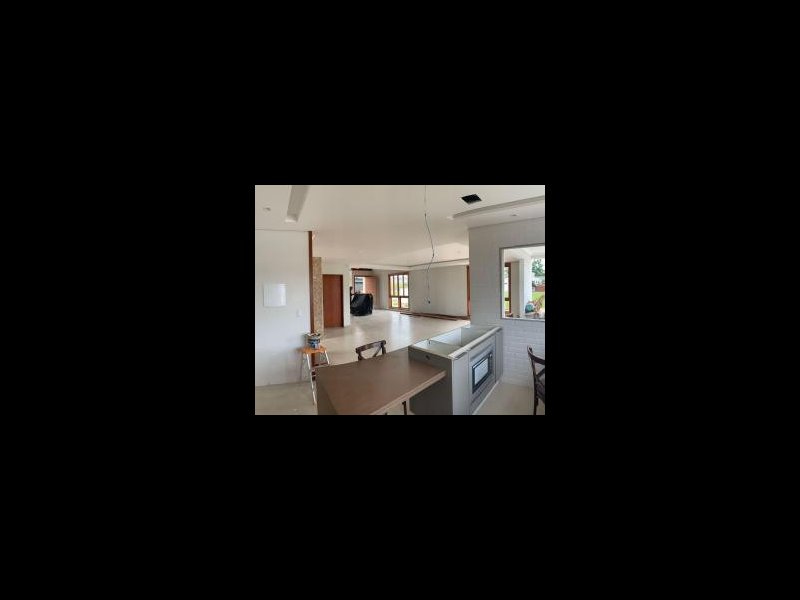 Casa de condomínio à venda São João do Rio Vermelho com 275m² e 5 quartos por R$ 1.500.000 - 2120781479-2b7a5264-7801-4c70-b035-b1a01f79d3b2.jpeg