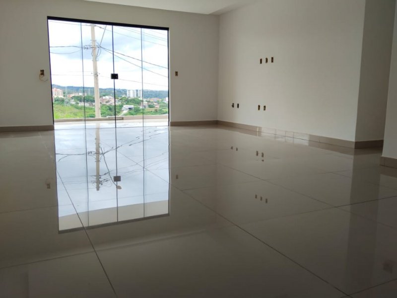 Apartamento à venda Village Santa Helena com 127m² e 3 quartos por R$ 569.000 - 1022236386-img-20220401-wa0063.jpg