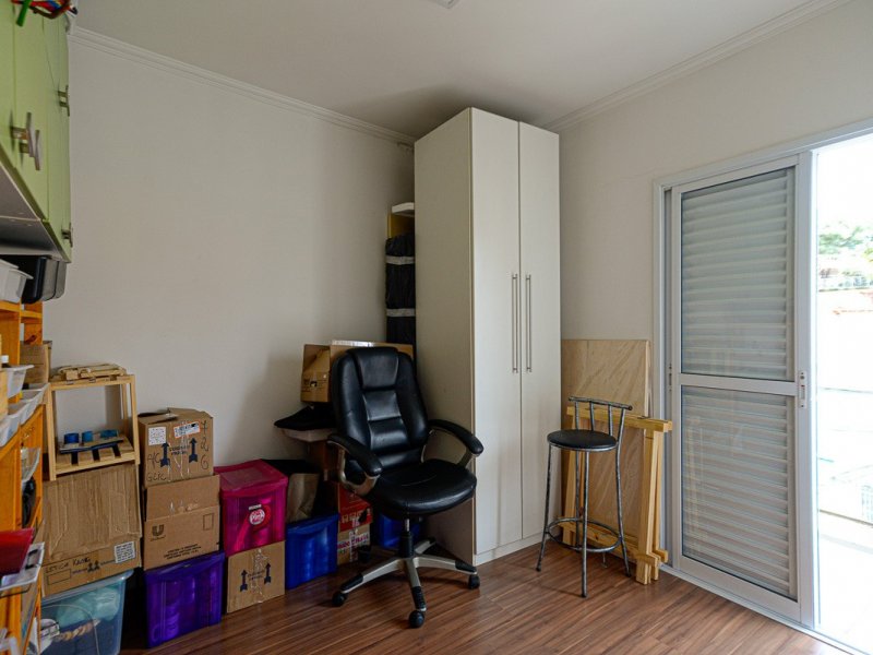 Casa à venda Vila Paulicéia com 168m² e 3 quartos por R$ 898.000 - 1738725797-dormitorio-com-sacada.jpg