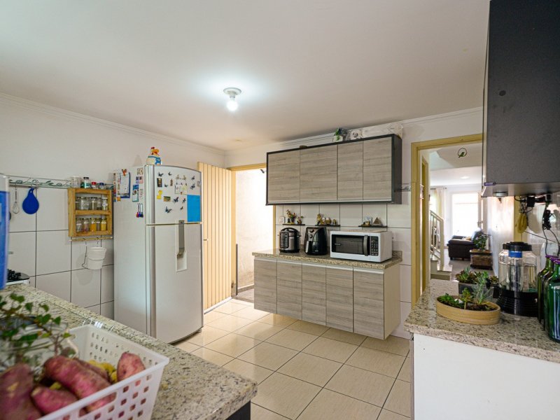 Casa à venda Vila Paulicéia com 168m² e 3 quartos por R$ 898.000 - 987437119-cozinha.jpg