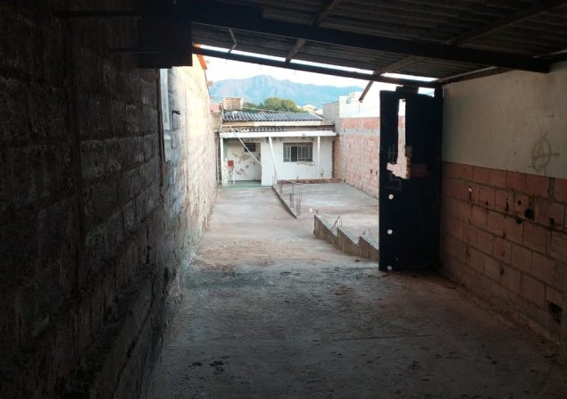 imóvel com 180m²