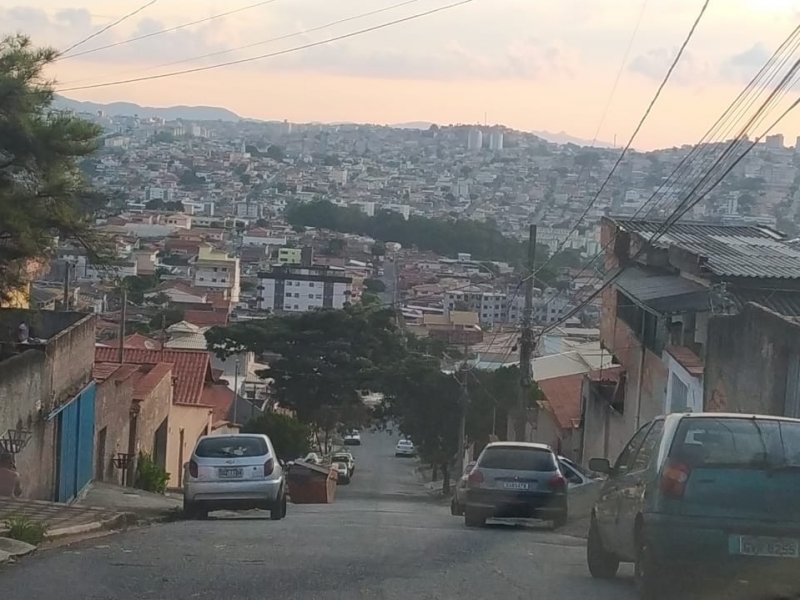 Terreno à venda Milionários (Barreiro) com 180m² e 1 quarto por R$ 269.000 - 1799082970-16.jpeg