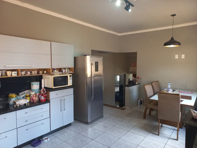 Casa à venda Centro com 350m² e 4 quartos por R$ 700.000 - 54040079-whatsapp-image-2022-02-26-at-15.jpeg