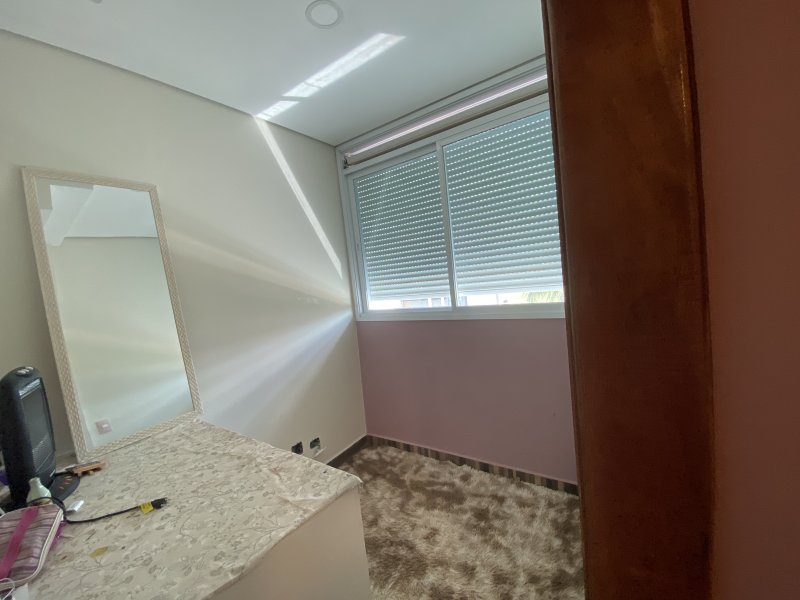 Casa de condomínio à venda Colina Verde com 260m² e 4 quartos por R$ 980.000 - 1206014786-676c7c01-a3ff-4e4b-b250-96c5b2cae8db.jpeg