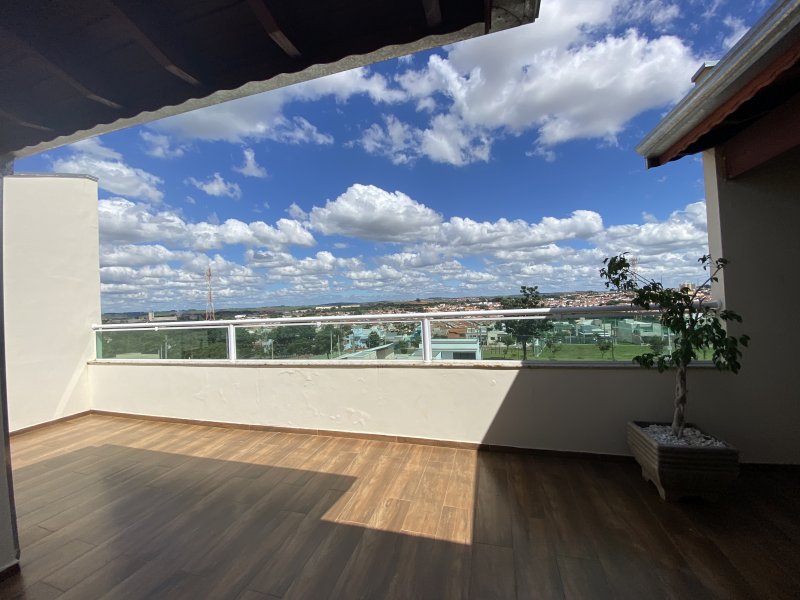 Casa de condomínio à venda Colina Verde com 260m² e 4 quartos por R$ 980.000 - 2035920623-afd562e7-b467-4f9d-a596-8c718d2a1786.jpeg