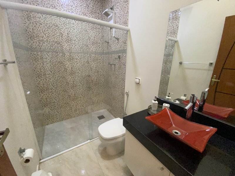 Casa de condomínio à venda Colina Verde com 260m² e 4 quartos por R$ 980.000 - 2045850592-04e5be9f-b0f0-4478-95a9-0b47800614a9.jpeg