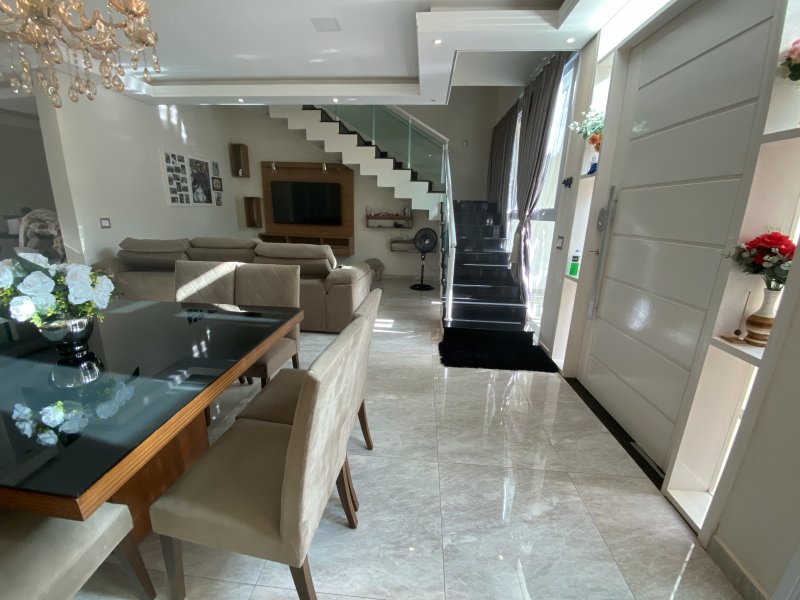 Casa de condomínio à venda Colina Verde com 260m² e 4 quartos por R$ 980.000 - 399586734-04db4b66-8187-42ac-b0d4-b093650d5eb1.jpeg