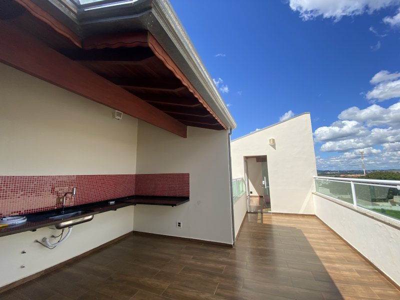 Casa de condomínio à venda Colina Verde com 260m² e 4 quartos por R$ 980.000 - 908181066-55285e90-1848-4da7-aac2-6291abbd80fd.jpeg