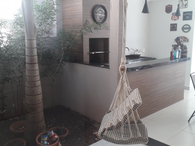 Casa à venda Jardim Esplanada com 230m² e 4 quartos por R$ 1.299.000 - 893412009-image-c9562c47-24d4-4c37-98f1-a32bc43d9c0e4747129189798317266.jpg