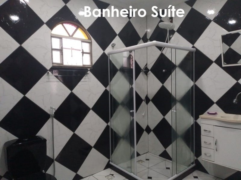 Casa de condomínio à venda Caluge com 246m² e 3 quartos por R$ 450.000 - 390683918-banheiro-suite-01.jpg