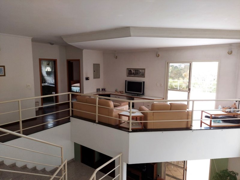 Casa de condomínio à venda Granja Viana com 465m² e 5 quartos por R$ 3.000.000 - 2008075525-5f5015e5-9027-43fb-9d7b-4016bc4ff047.jpg