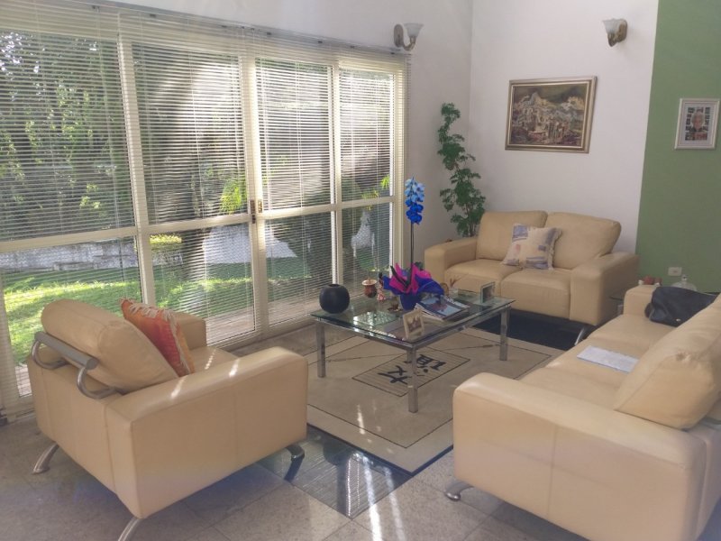 Casa de condomínio à venda Granja Viana com 465m² e 5 quartos por R$ 3.000.000 - 337972583-440d0697-c7d2-465f-a28d-b38aa3b3ce6e.jpg