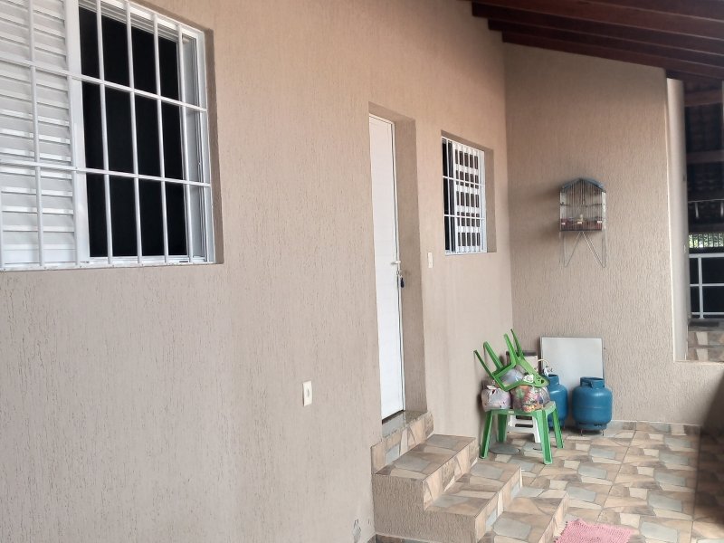 Casa à venda Jardim Rossin com 250m² e 3 quartos por R$ 430 - 196638150-img-20211014-155727154.jpg