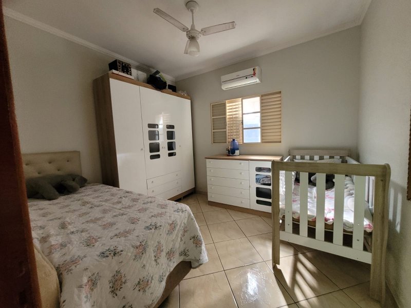 Casa à venda Jardim Boer I com 150m² e 2 quartos por R$ 350.000 - 1460351144-inbound1938324959928927902.jpg
