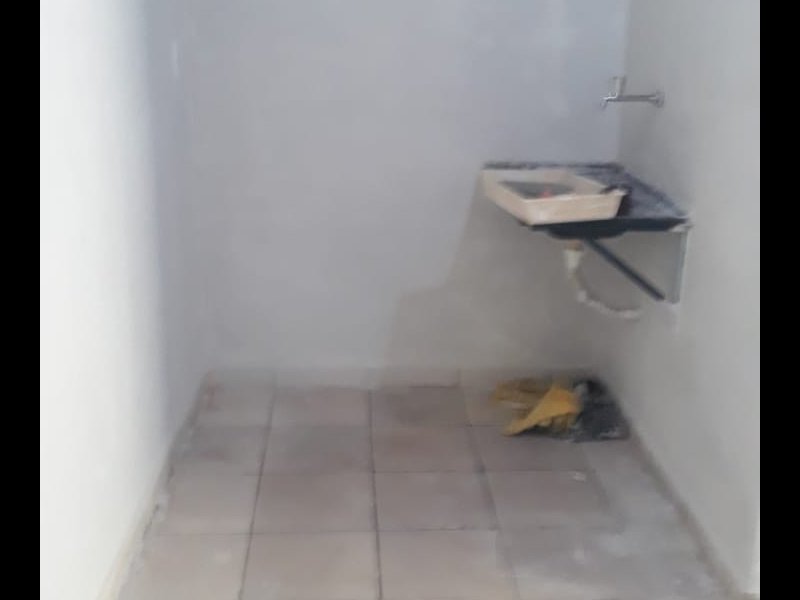 Kitnet à venda Samambaia Norte (Samambaia) com 102m² e 5 quartos por R$ 260.000 - 2103569786-kit-3.jpg