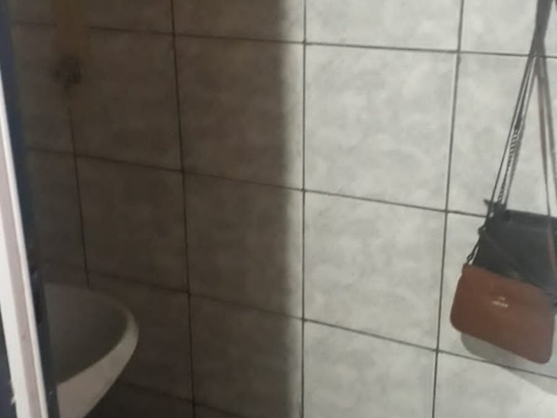 Kitnet à venda Samambaia Norte (Samambaia) com 102m² e 5 quartos por R$ 260.000 - 671269289-kit-5.jpg