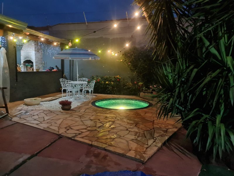 Casa à venda Jardim Irajá com 155m² e 3 quartos por R$ 800.000 - 209656250-lazer-noite-2.jpeg