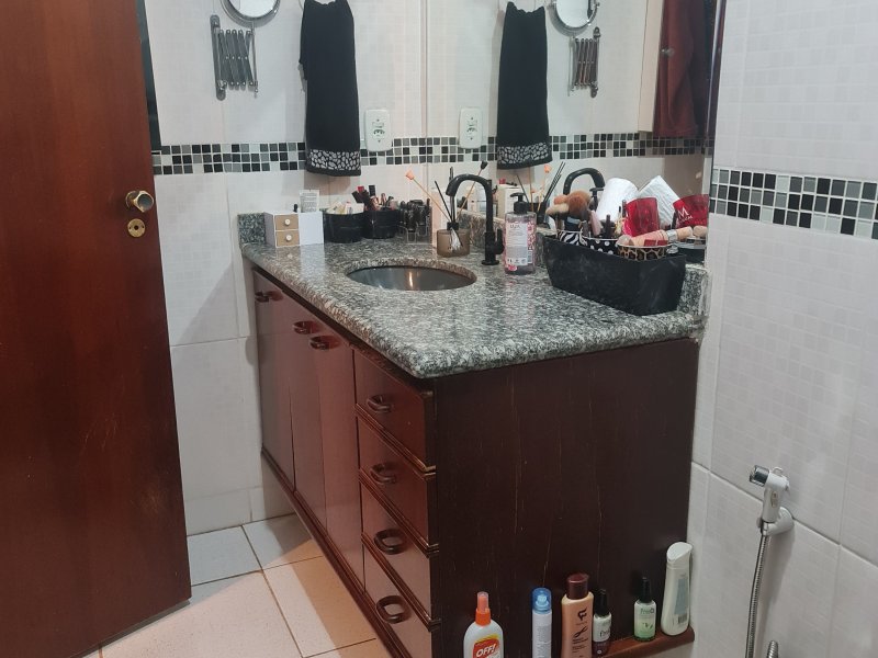 Casa à venda Jardim Irajá com 155m² e 3 quartos por R$ 800.000 - 586385659-ban-suite-2.jpg