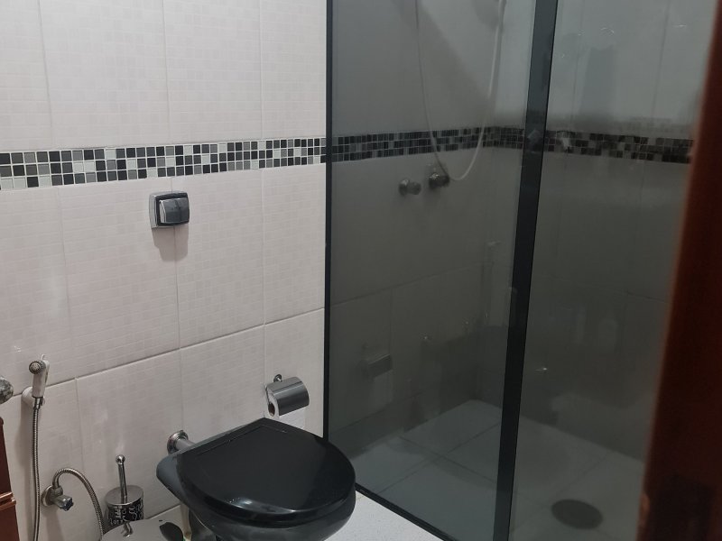 Casa à venda Jardim Irajá com 155m² e 3 quartos por R$ 800.000 - 89055884-ban-suite.jpg