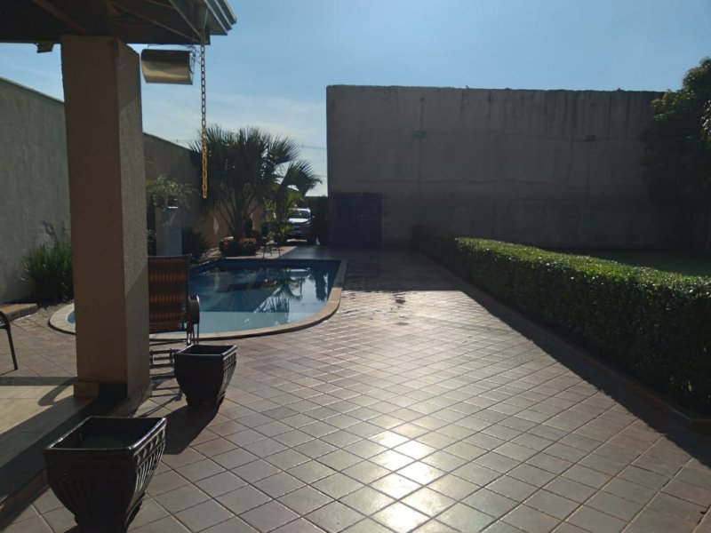 Casa à venda Centro com 1080m² e 2 quartos por R$ 1.200.000 - 1233788108-img-20220407-wa0129.jpg