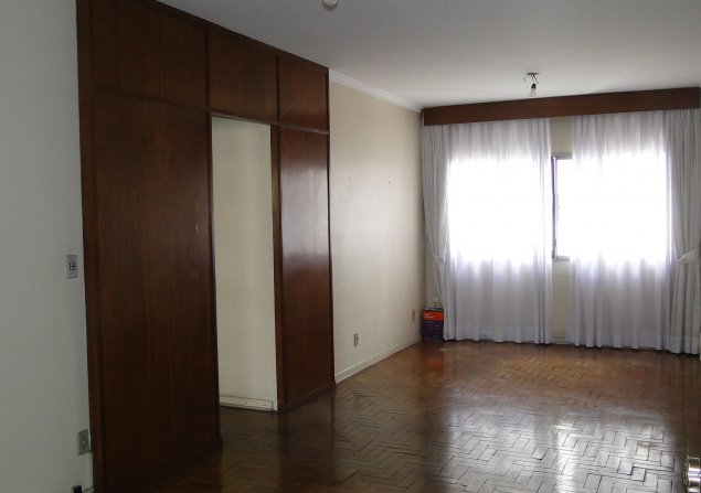 imóvel com 105m²