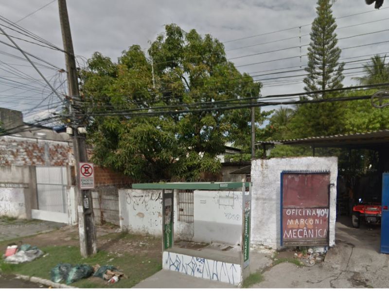Terreno à venda Cordeiro com 632m² e 1 quarto por R$ 720 - 1165884805-casa.png