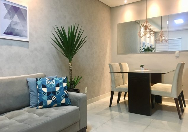 imóvel com 65m²