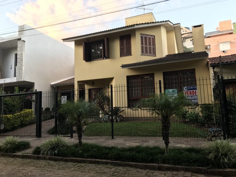 Casa à venda Parque Santa Fé com 246m² e 4 quartos por R$ 948.000 - 579090954-46ee2db5-e2b8-443e-b513-4dfcd9c507d1.jpeg