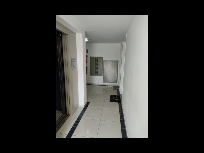 Apartamento à venda Jardim Nova Iguacu com 63m² e 2 quartos por R$ 225.000 - 1547779158-hall.jpg