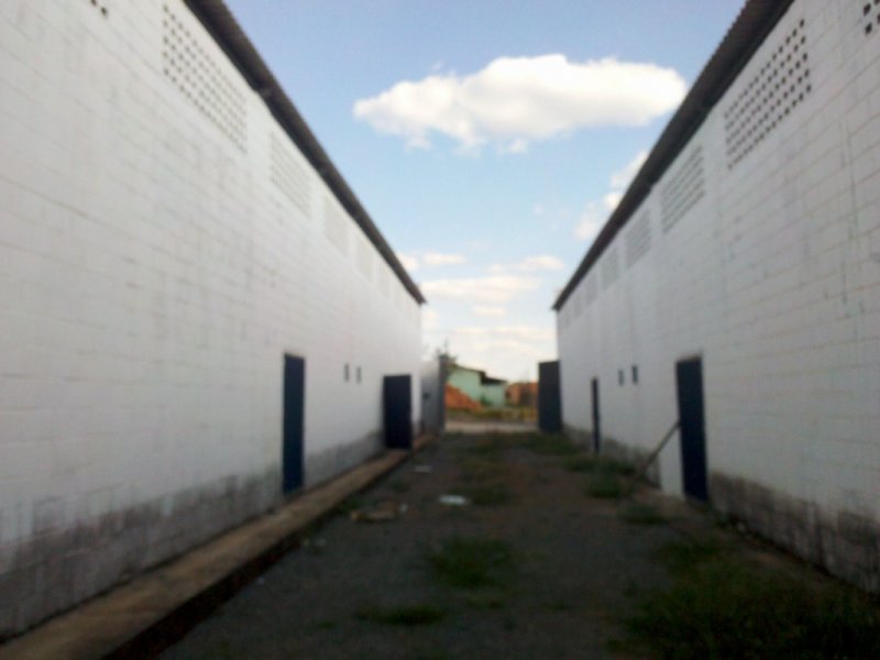 Comercial à venda Setor Santo André com 1040m² e 1 quarto por R$ 3.000.000 - 1277835066-img-20110529-152455-resolucao-do-desktop.jpg