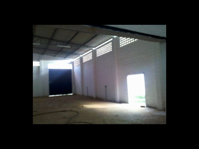 Comercial à venda Setor Santo André com 1040m² e 1 quarto por R$ 3.000.000 - 2082010649-img-20110529-152229-resolucao-do-desktop-50.jpg