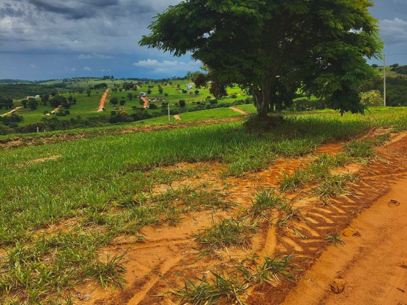 Terreno à venda Centro com 441m² e 1 quarto por R$ 300.000 - 348754114-318c6d4e-68de-432a-a22c-e2fb04532068.jpeg