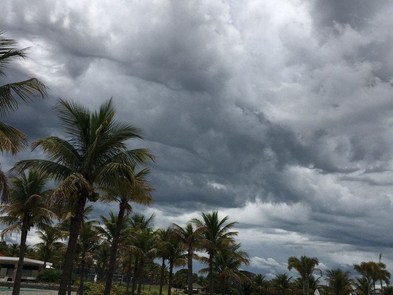 Terreno à venda Centro com 441m² e 1 quarto por R$ 300.000 - 973826799-daf96a26-18e7-4aba-9427-42830dc4b1bb.jpeg