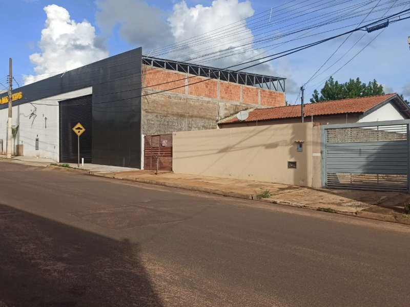 Casa à venda Jardim Santa Felicidade com 360m² e 4 quartos por R$ 250.000 - 736219974-whatsapp-image-2022-04-22-at-12.jpeg