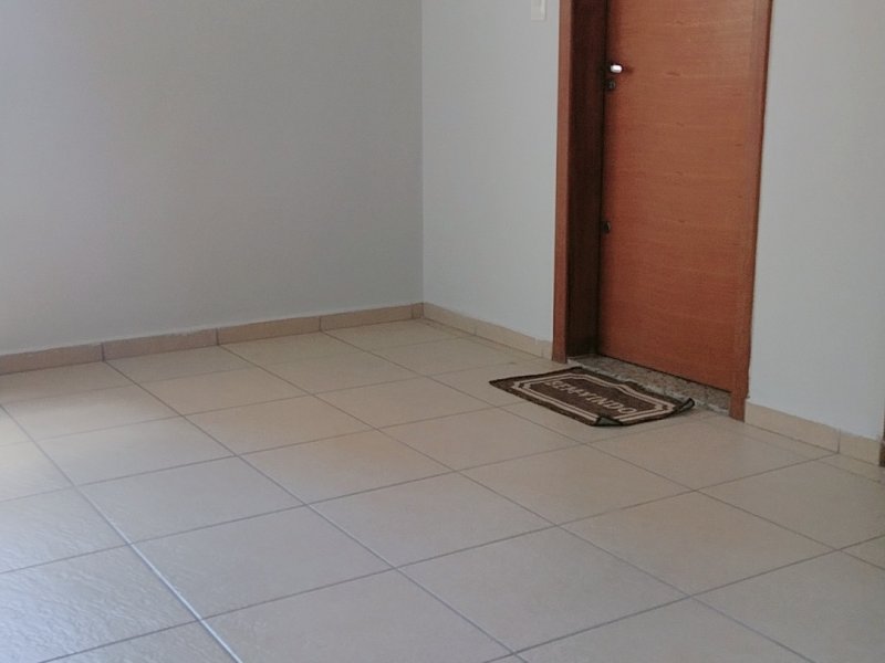 Apartamento à venda Setor Campinas com 66m² e 2 quartos por R$ 180.000 - 1976552212-b612-20220422-115937-396.jpg
