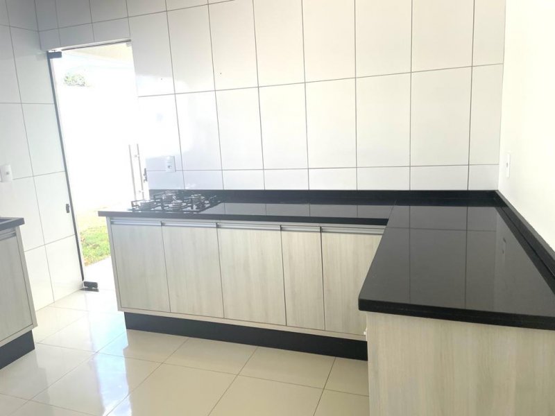 Casa à venda Residencial Parque das Rosas com 92m² e 3 quartos por R$ 350.000 - 1772860168-img-20220224-wa0070.jpg