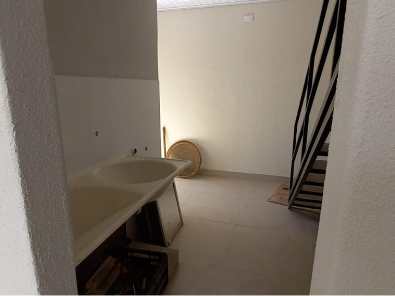 Casa à venda Jardim Holanda com 265m² e 3 quartos por R$ 650.000 - 879863018-casa-bairro-brasil-8.png