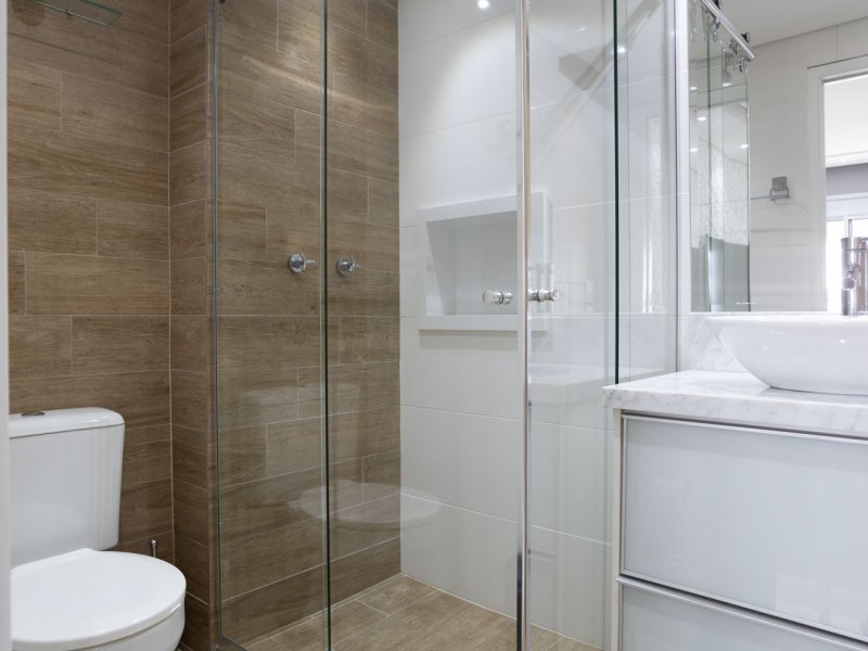 Apartamento à venda Santo Amaro com 85m² e 2 quartos por R$ 950.000 - 1856042431-7-banheiro-social-3.jpg
