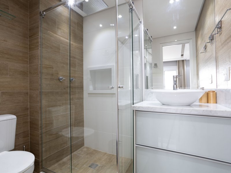 Apartamento à venda Santo Amaro com 85m² e 2 quartos por R$ 950.000 - 843289517-7-banheiro-social-2.jpg