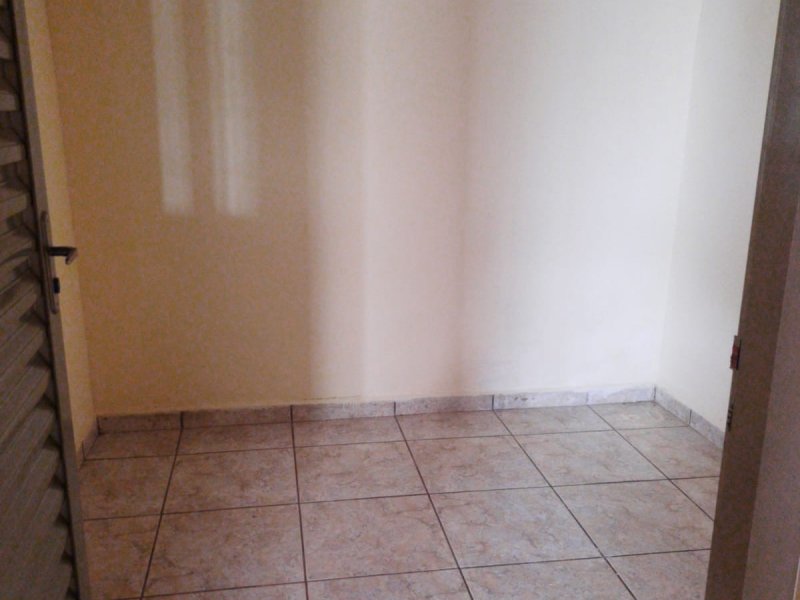 Casa à venda Parque Flamboyants com 250m² e 2 quartos por R$ 290.000 - 303766519-whatsapp-image-2022-01-11-at-09.jpeg